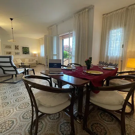 House Quadrifoglio By World * Arenzano