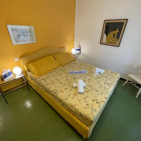 House Quadrifoglio By World